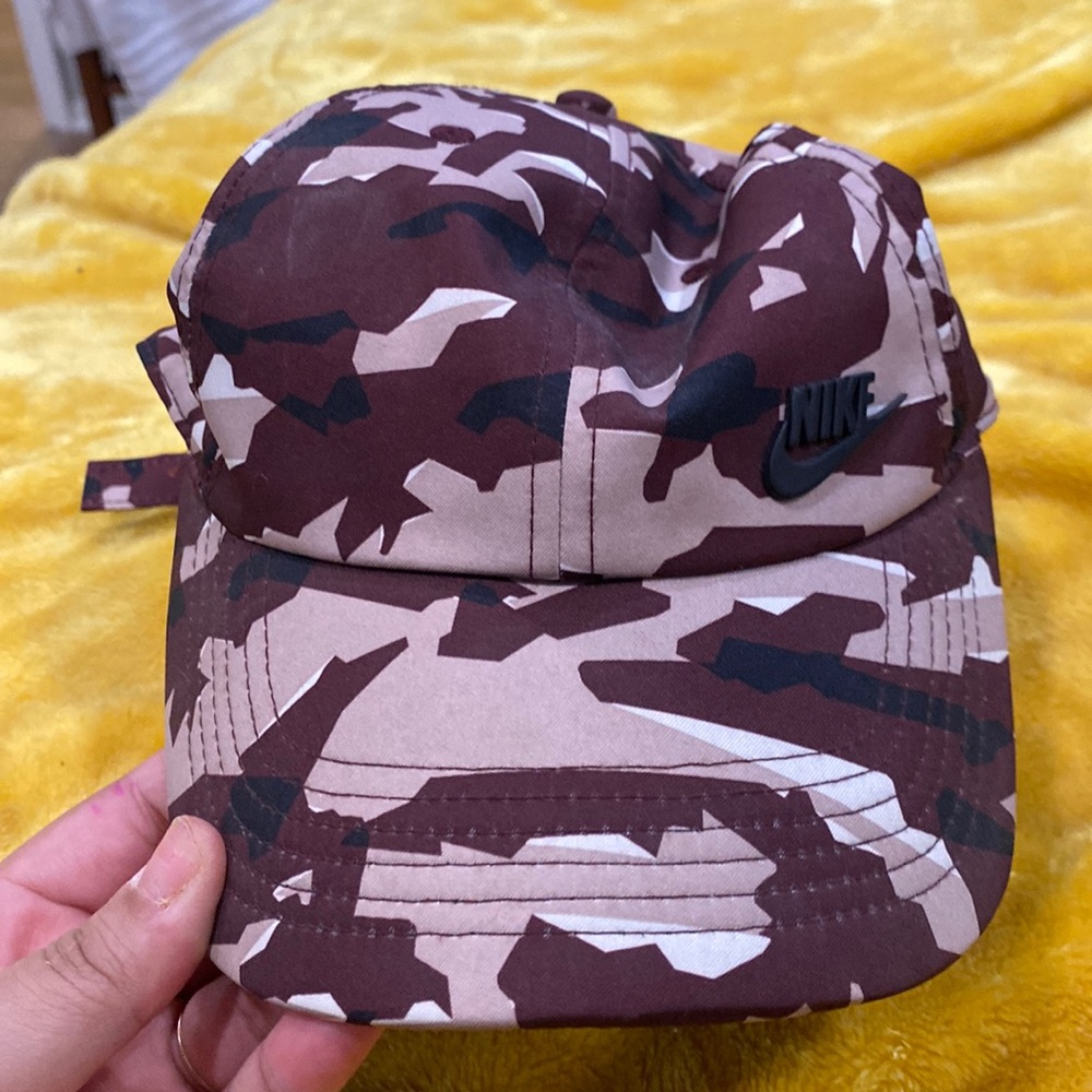Camo hat